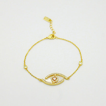 White eye bracelet