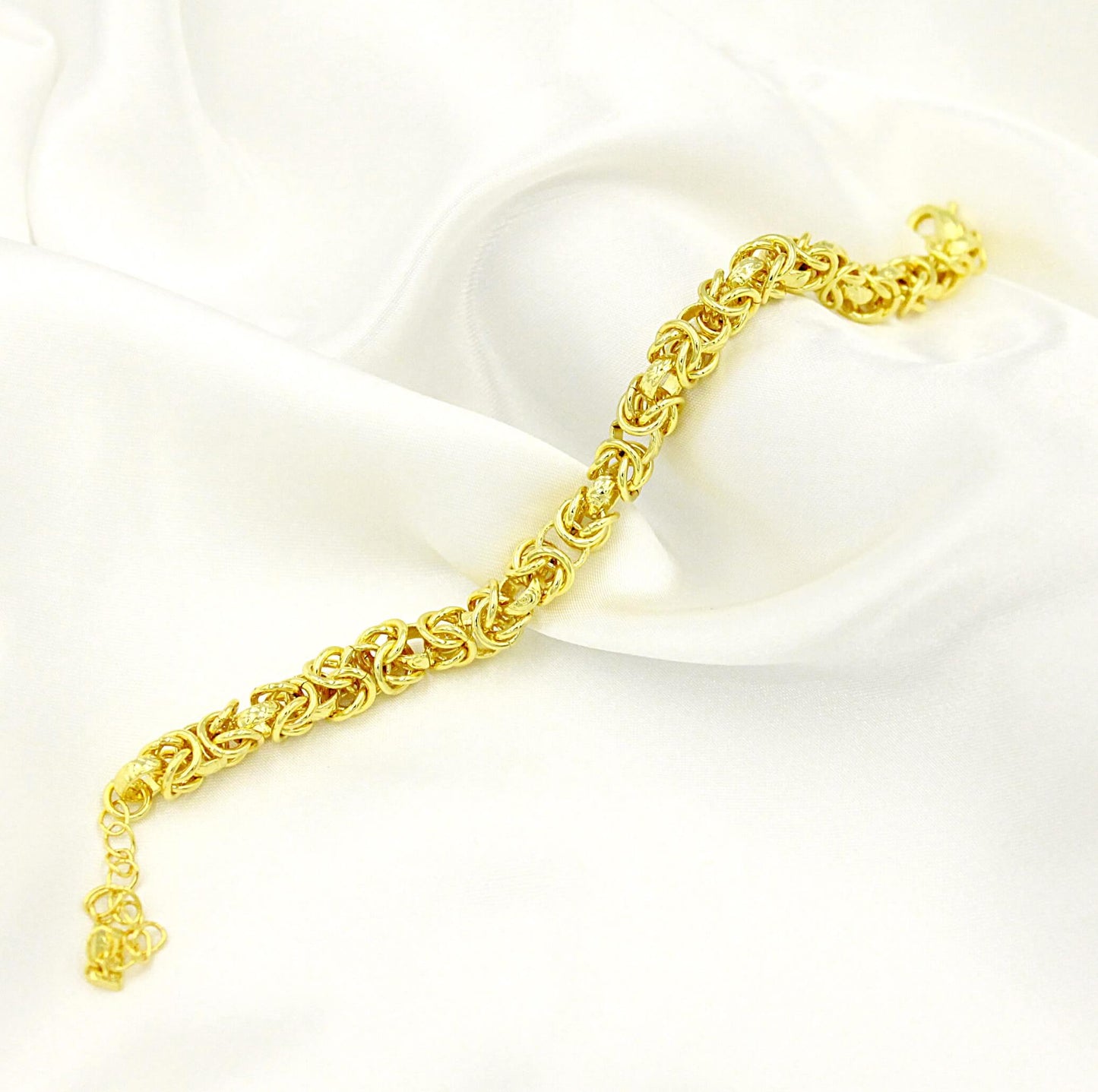 interlocking bracelet