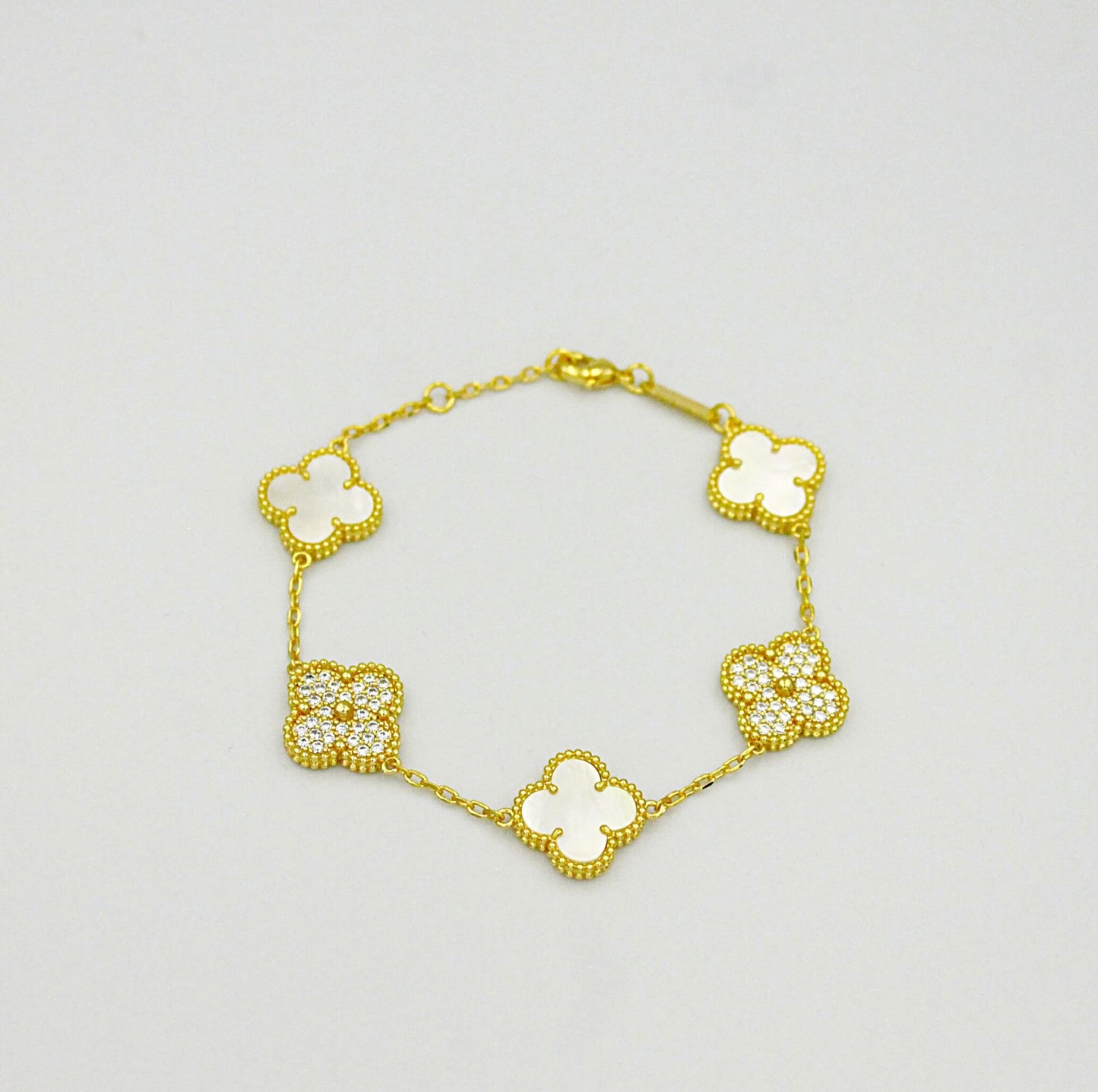 Clover bracelet