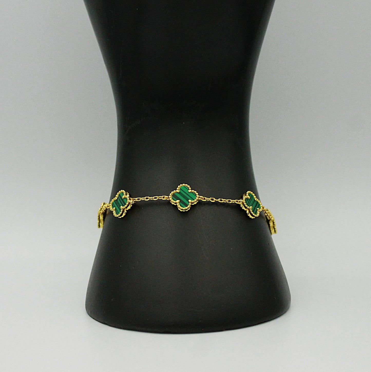 Small clover bracelet